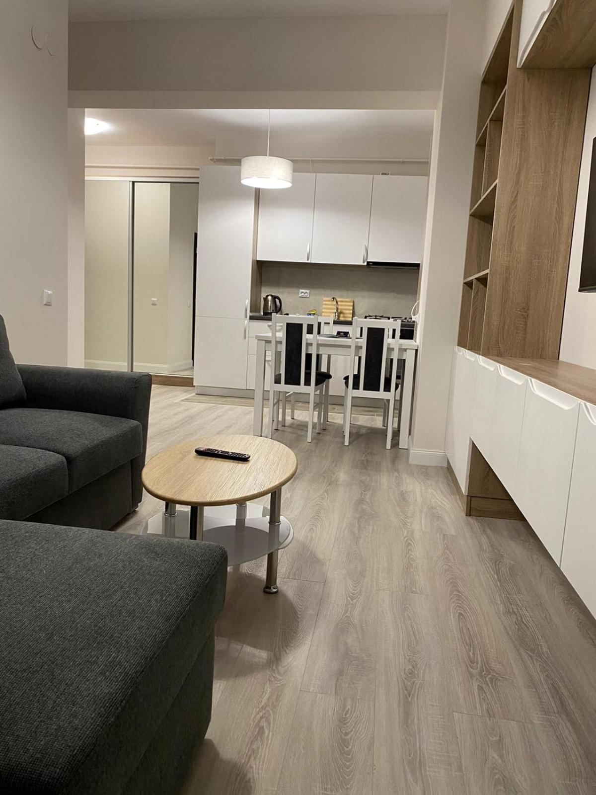 Luxury Glam Apartments Iasi At Lazar Palas Exterior photo
