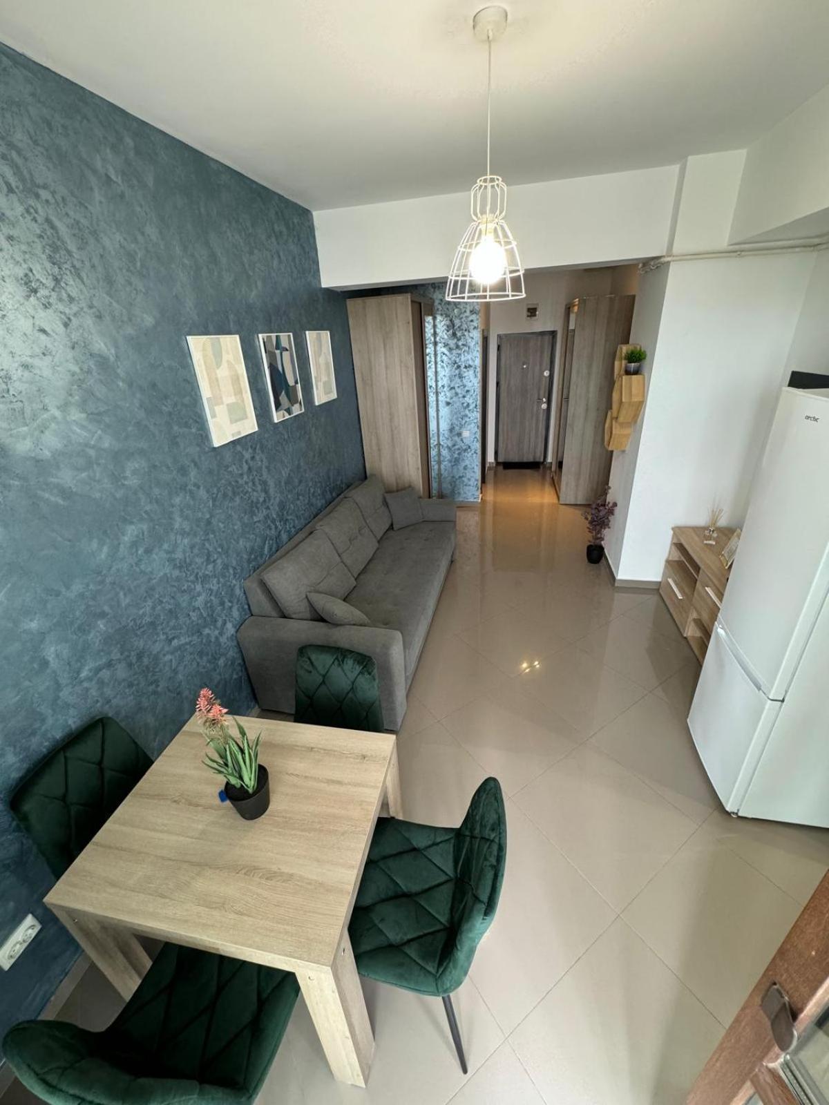 Luxury Glam Apartments Iasi At Lazar Palas Exterior photo