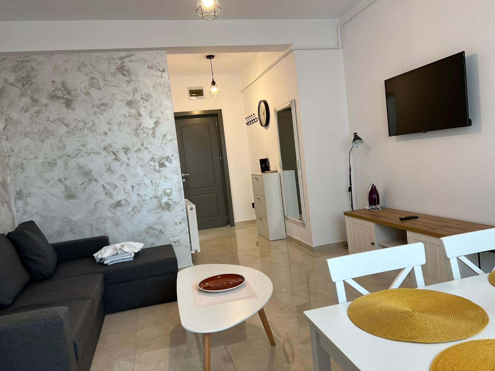 Luxury Glam Apartments Iasi At Lazar Palas Exterior photo
